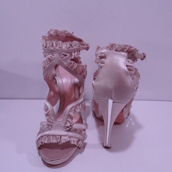Alexander Mcqueen Satin Ruffle Butterfly Ankle Bowed Sandals NIB 1450 Sz 38 - Picture 14 of 14